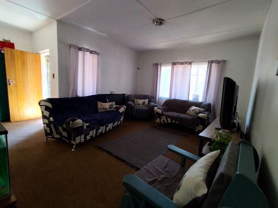 3 Bedroom Property for Sale in Bodorp North West
